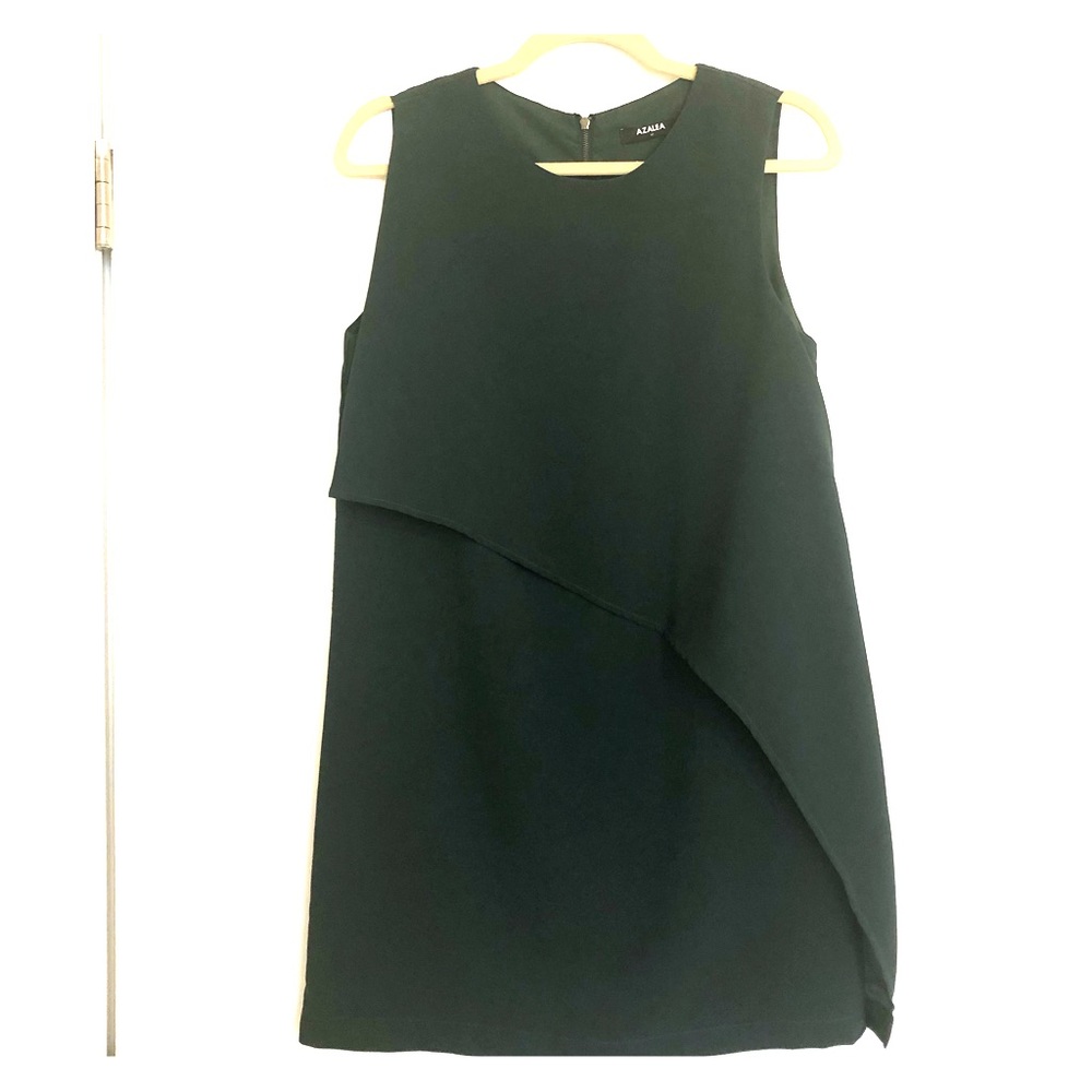 Azalea Emerald Green Sleeveless Sheath Dress